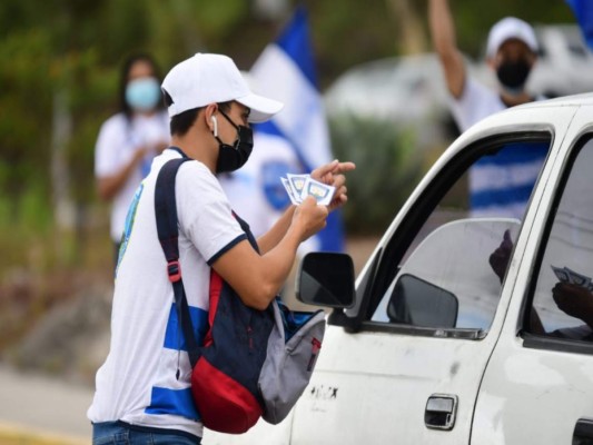 Seguridad lanza operación Sticker para conmemorar el año del Bicentenario