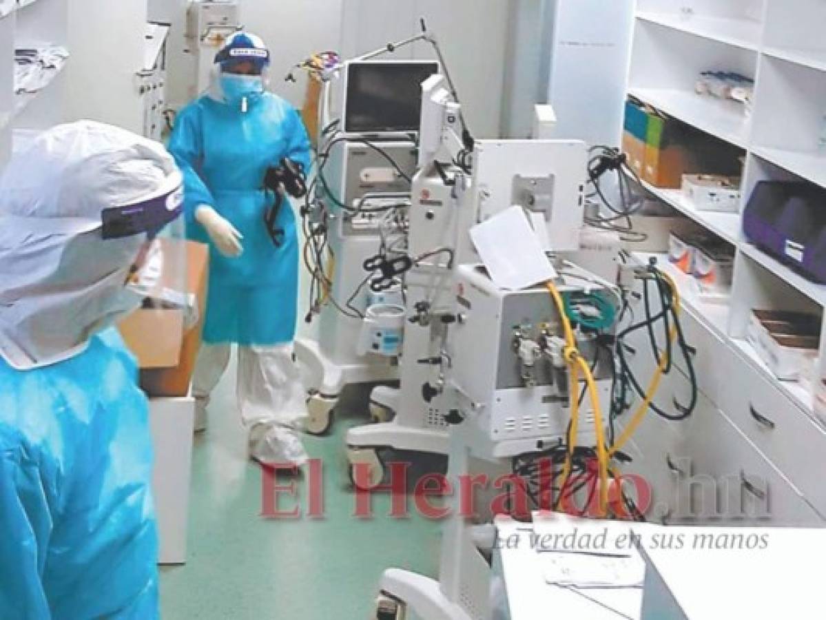 Solo el hospital móvil de San Pedro Sula se utiliza para pacientes covid-19. Foto: El Heraldo