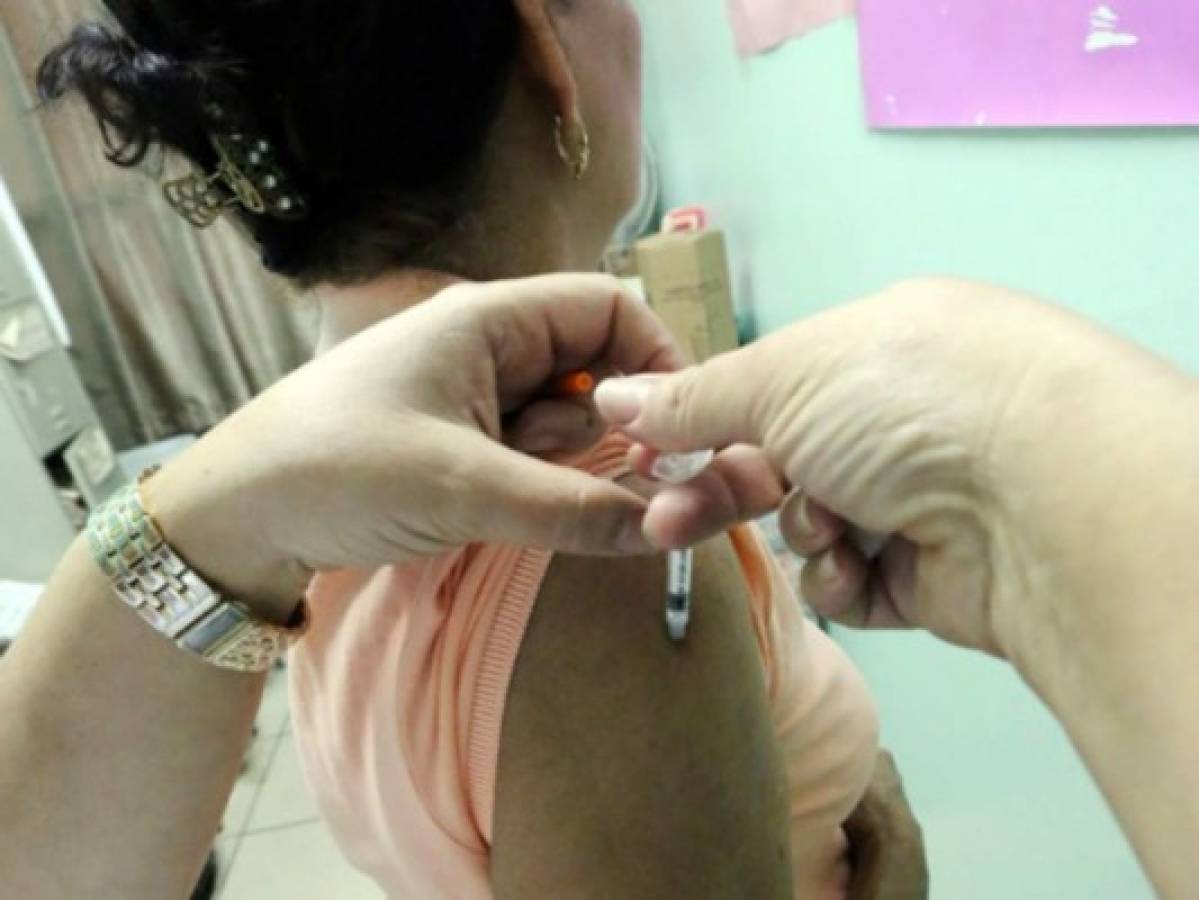 Fiebre amarilla: No se vacunará a embarazadas ni a menores de un año