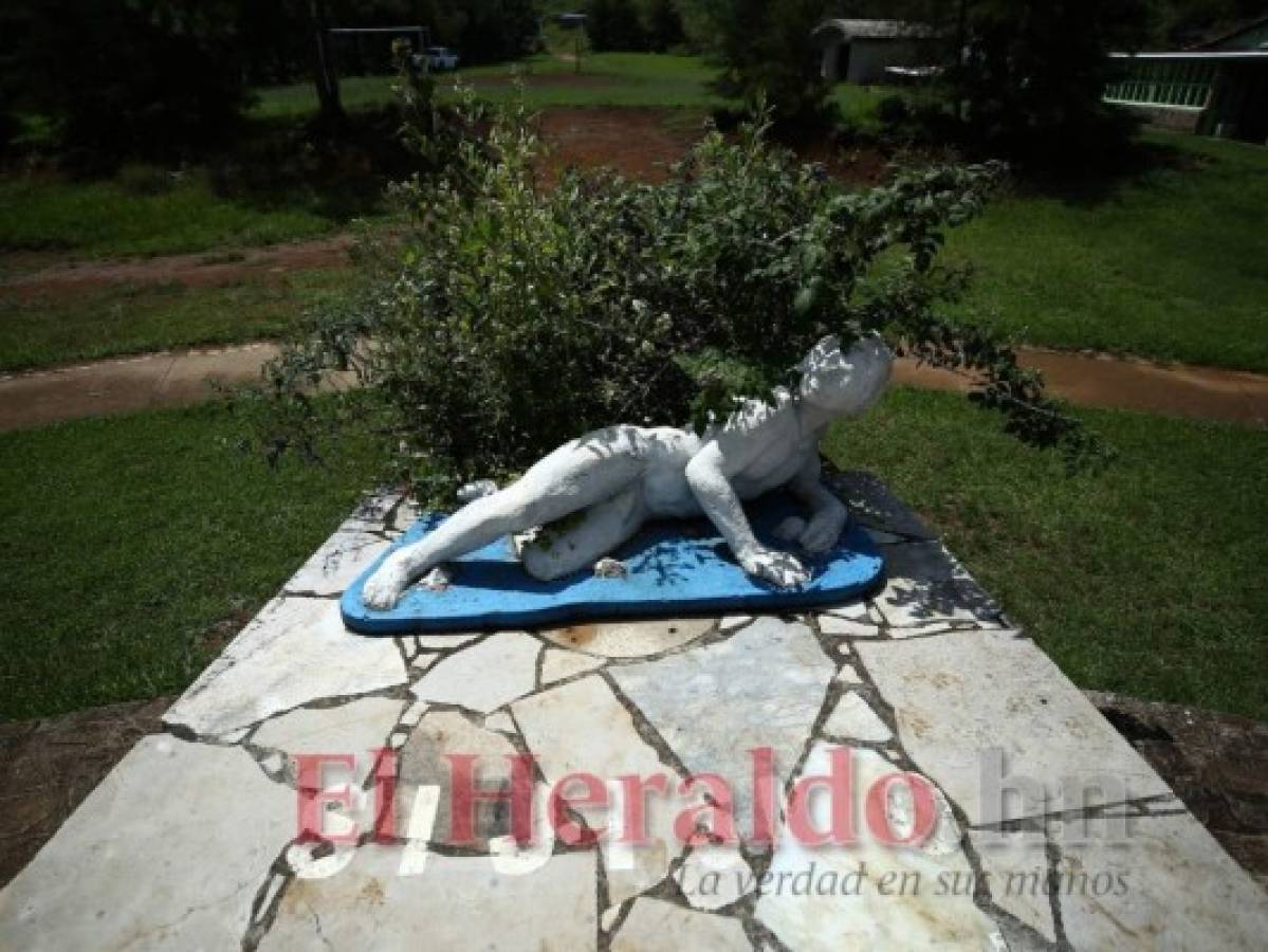 Un recinto espiritual es la Cruz de Chatarra de Santa Ana