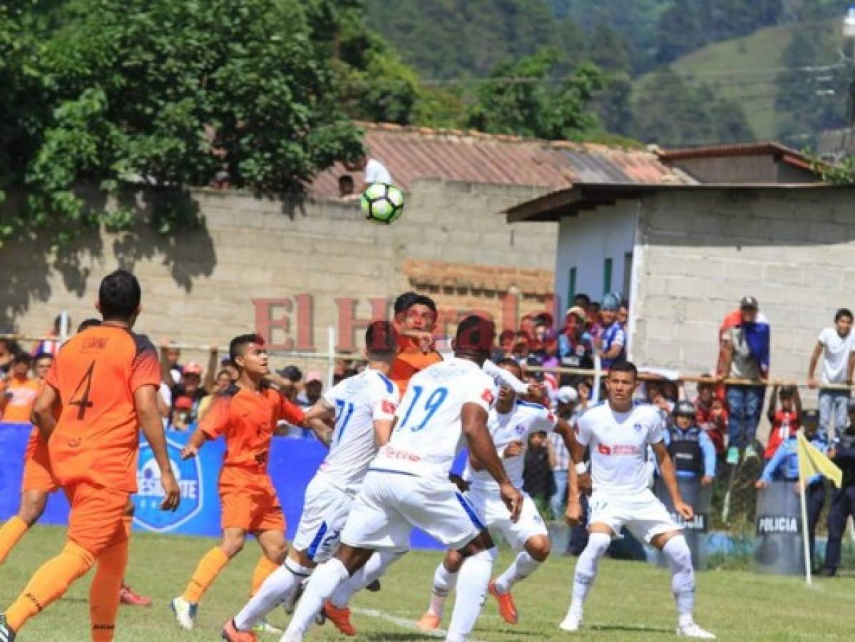 Olimpia venció 2-0 al modesto Altamira en El Paraíso
