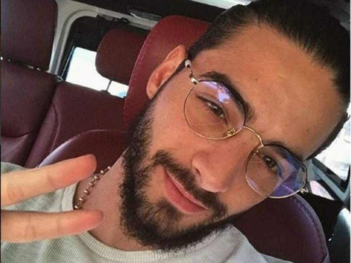 Maluma se venga de una paparazzi que lo seguía durante su viaje a Italia