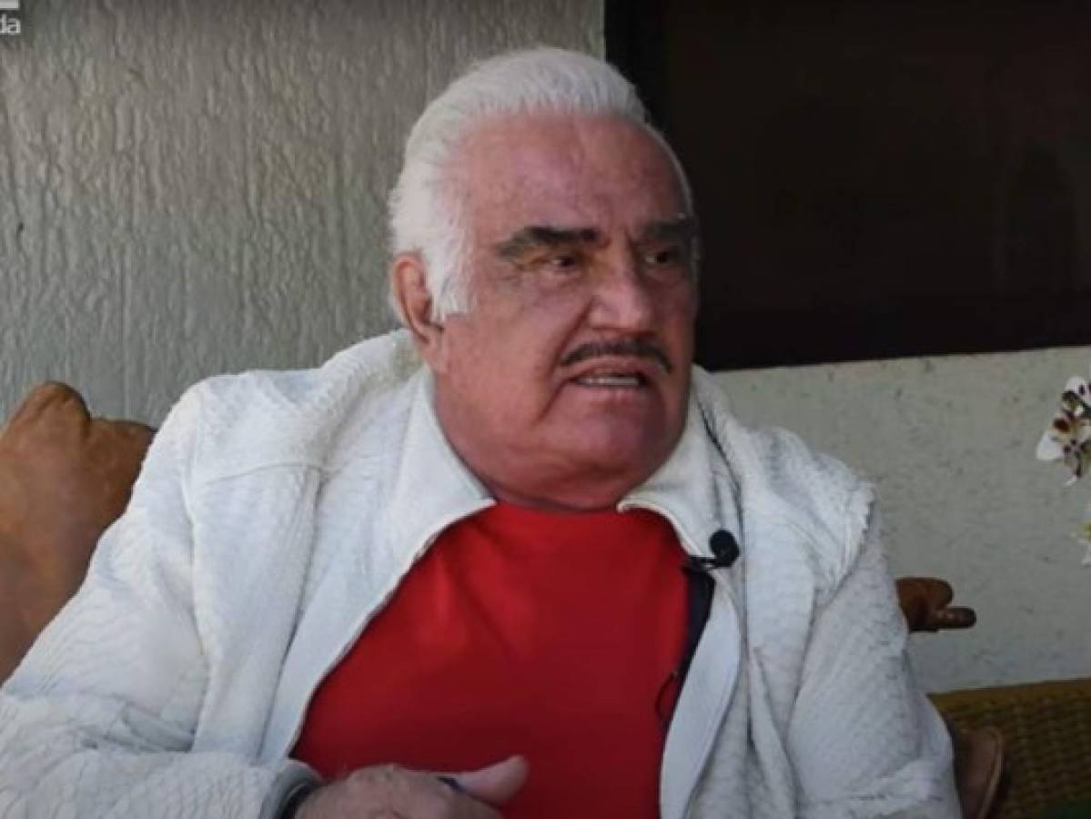 Vicente Fernández sobre manoseo: acosar es llevarla a la caballeriza o bajarle la blusa