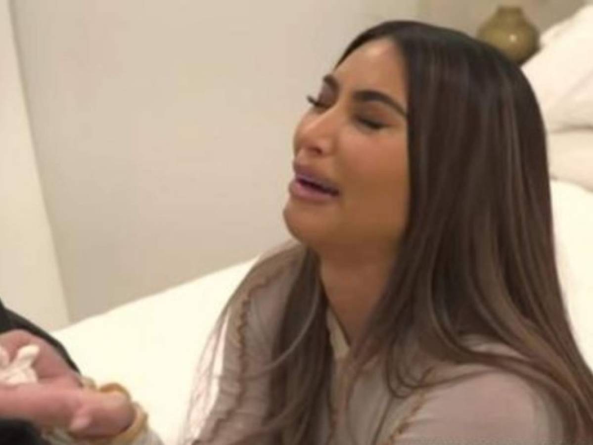 'Me siento una fracasada': Kim Kardashian rompe en llanto al hablar sobre el divorcio