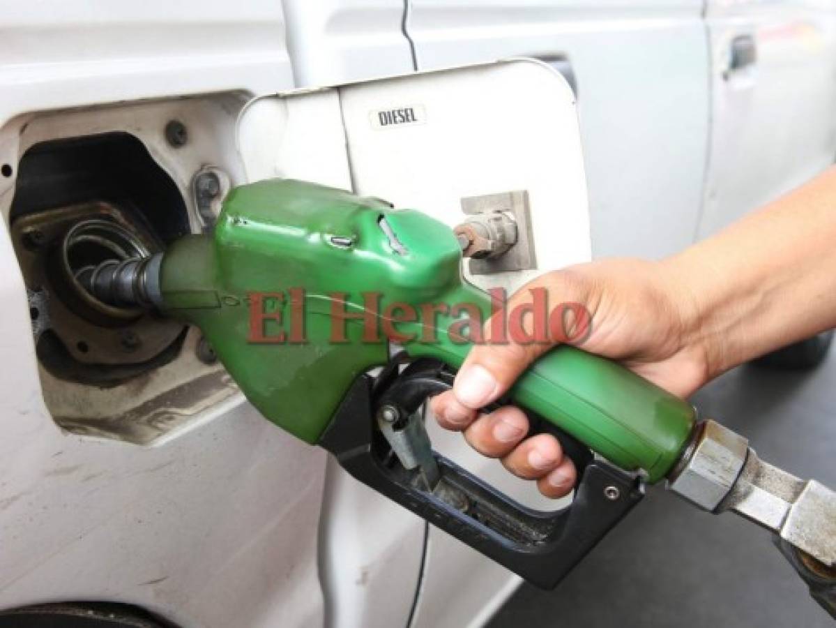 Precios de los combustibles no subirán durante Semana Santa