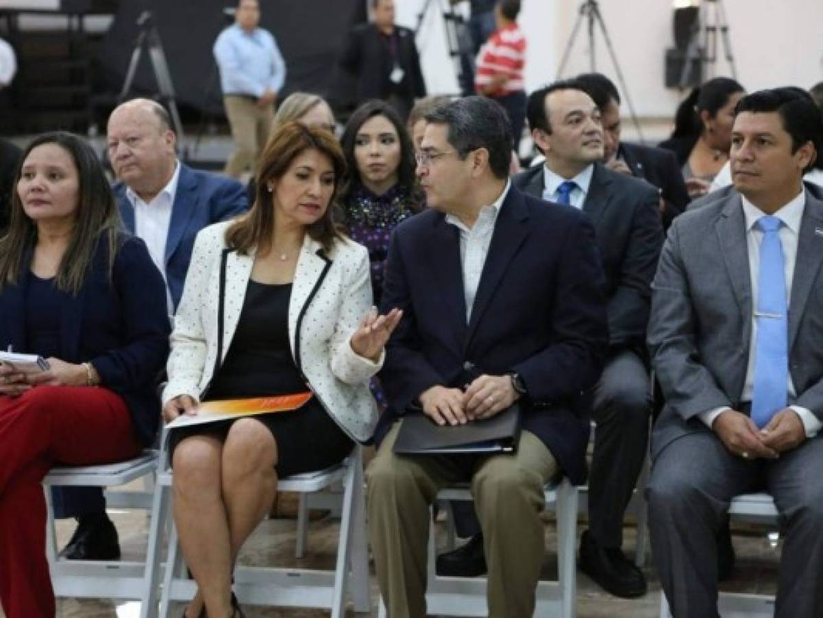 Presidente Hernández y nueva ministra de Salud presentan plan de trabajo