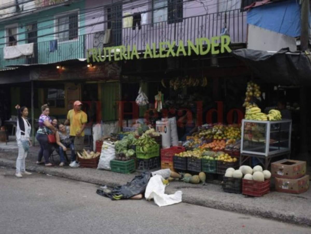 Matan a joven vendedor de frutas en El Pedregal