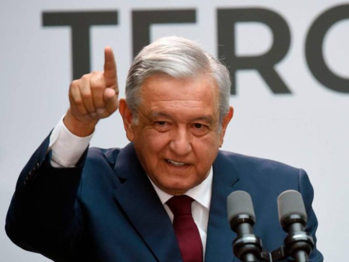 AMLO da primer informe de gobierno y reconoce violencia    