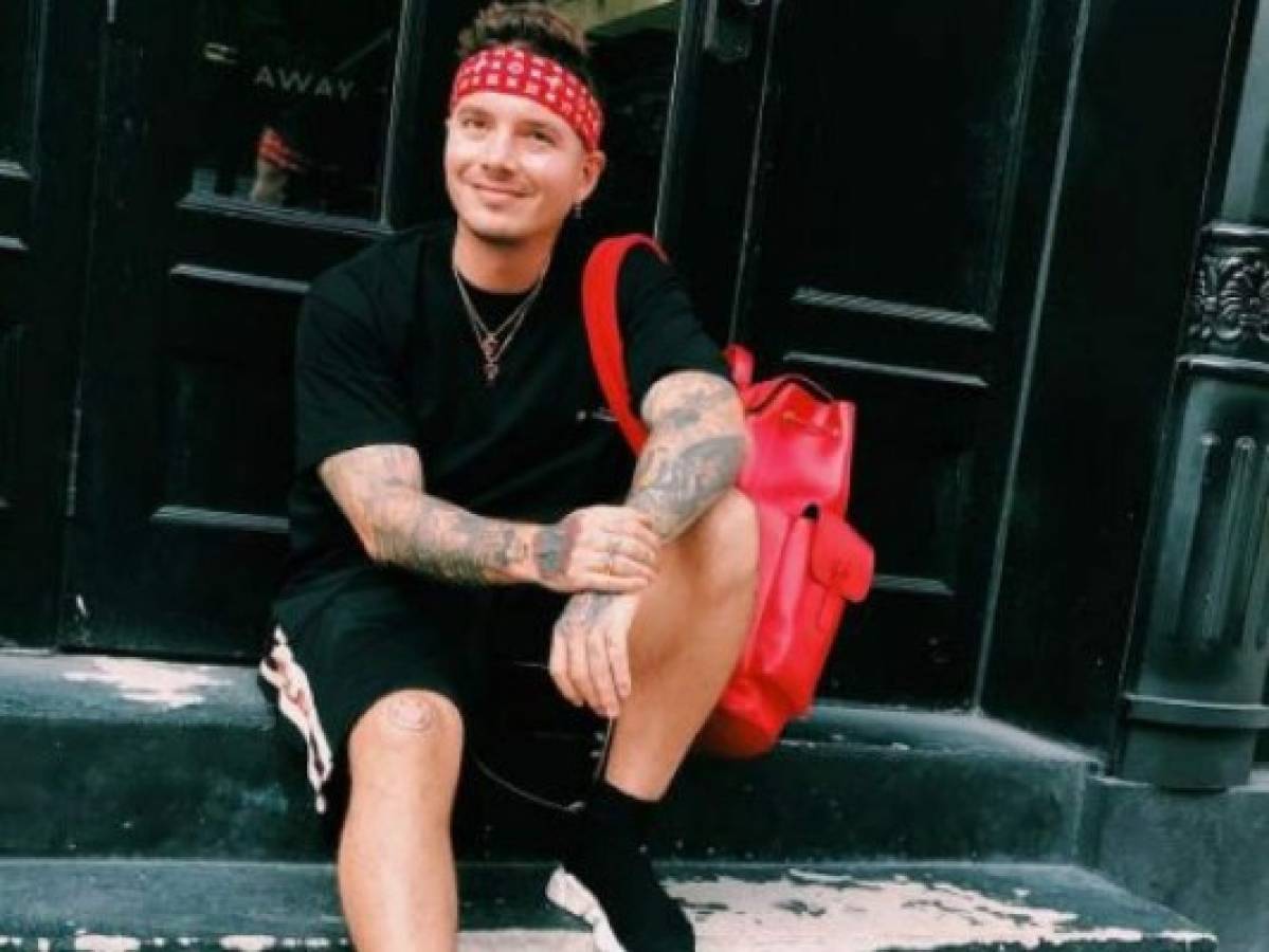 J Balvin le envía extraños mensajes a Gaby Espino