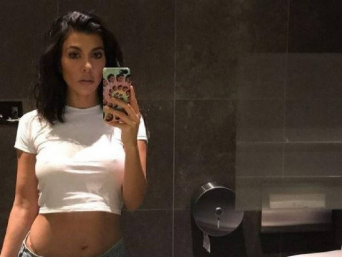 Kourtney Kardashian sube foto sin nada de ropa en Instagram