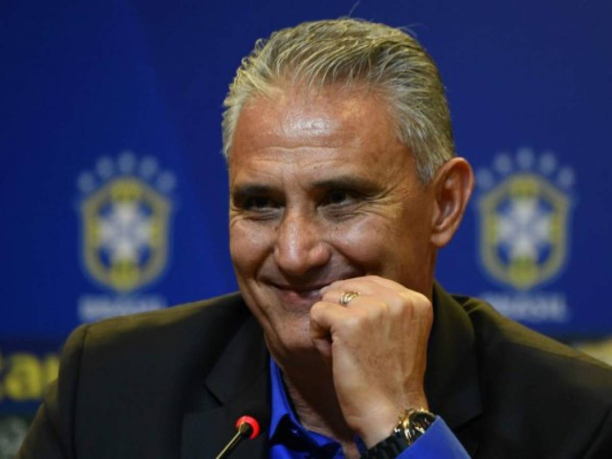Tite prolonga su contrato como seleccionador de Brasil hasta 2022