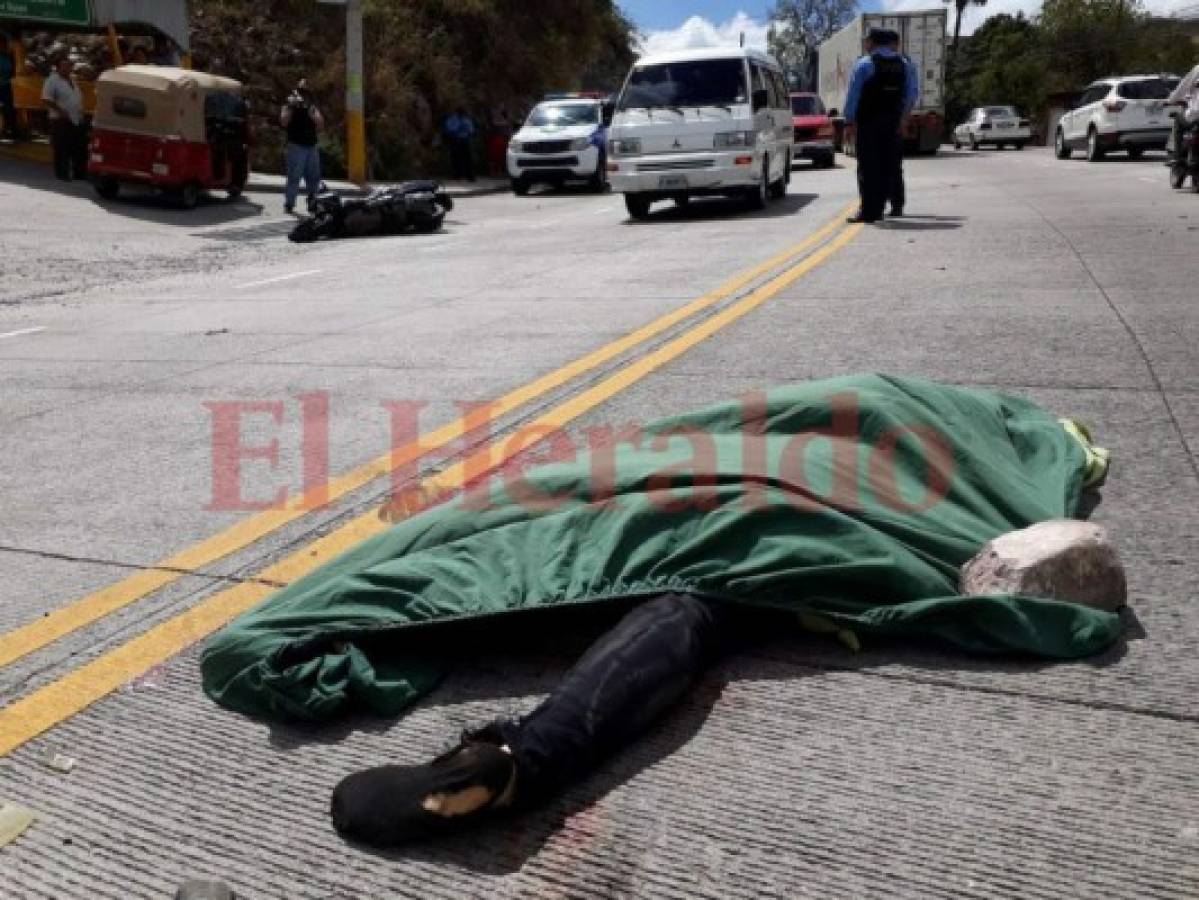 Mujer es atropellada por una rastra en la carretera que conduce al sur de Honduras