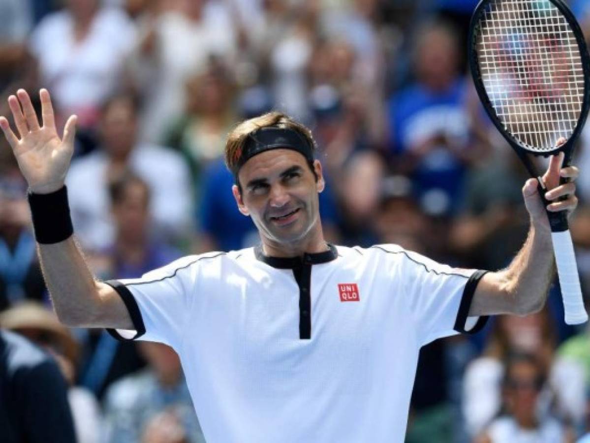 Federer se retira de la Copa ATP, el primer torneo del año