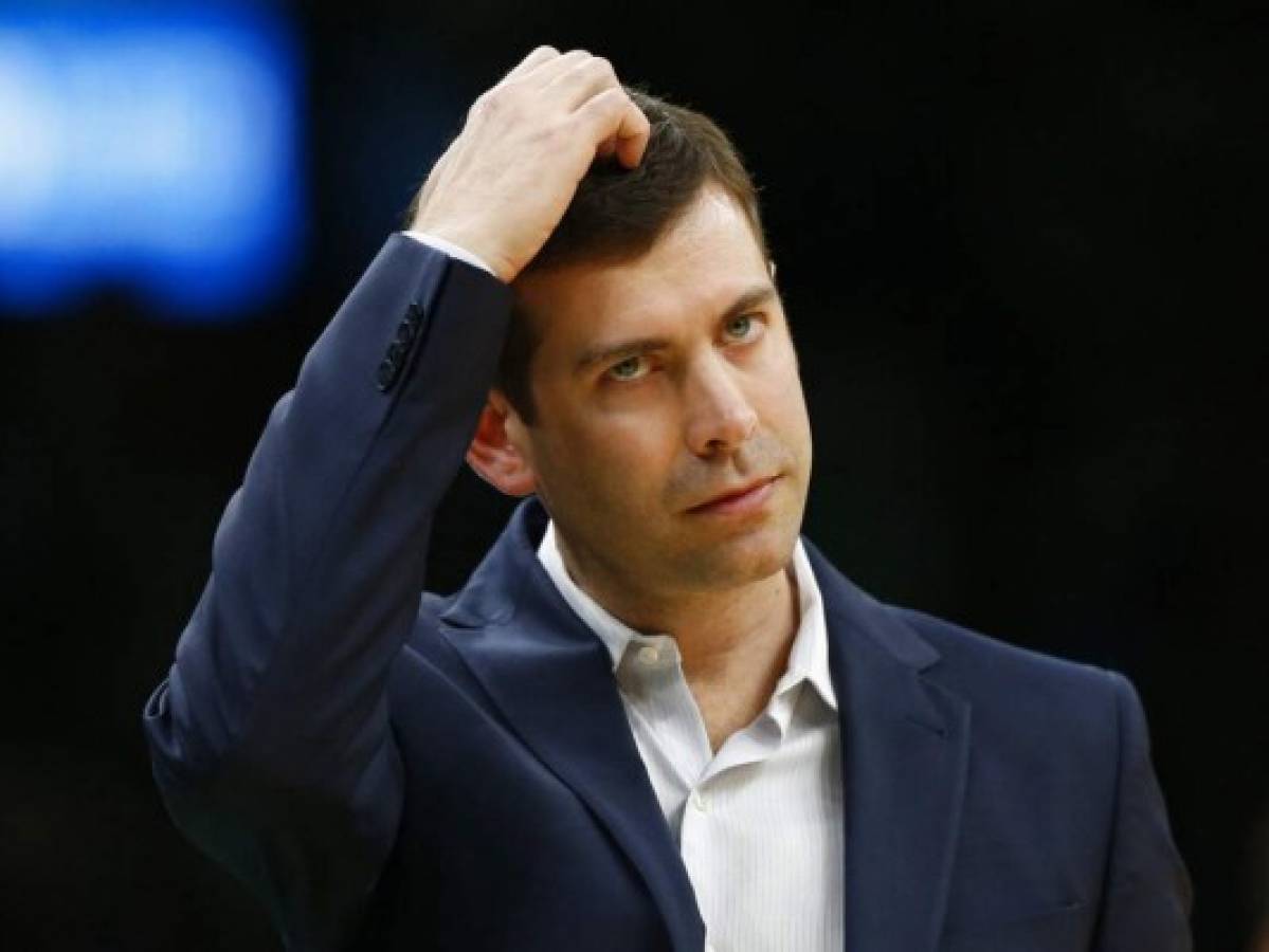 Entrenador de los Celtics se ajusta a pausa de la NBA por Covid-19 