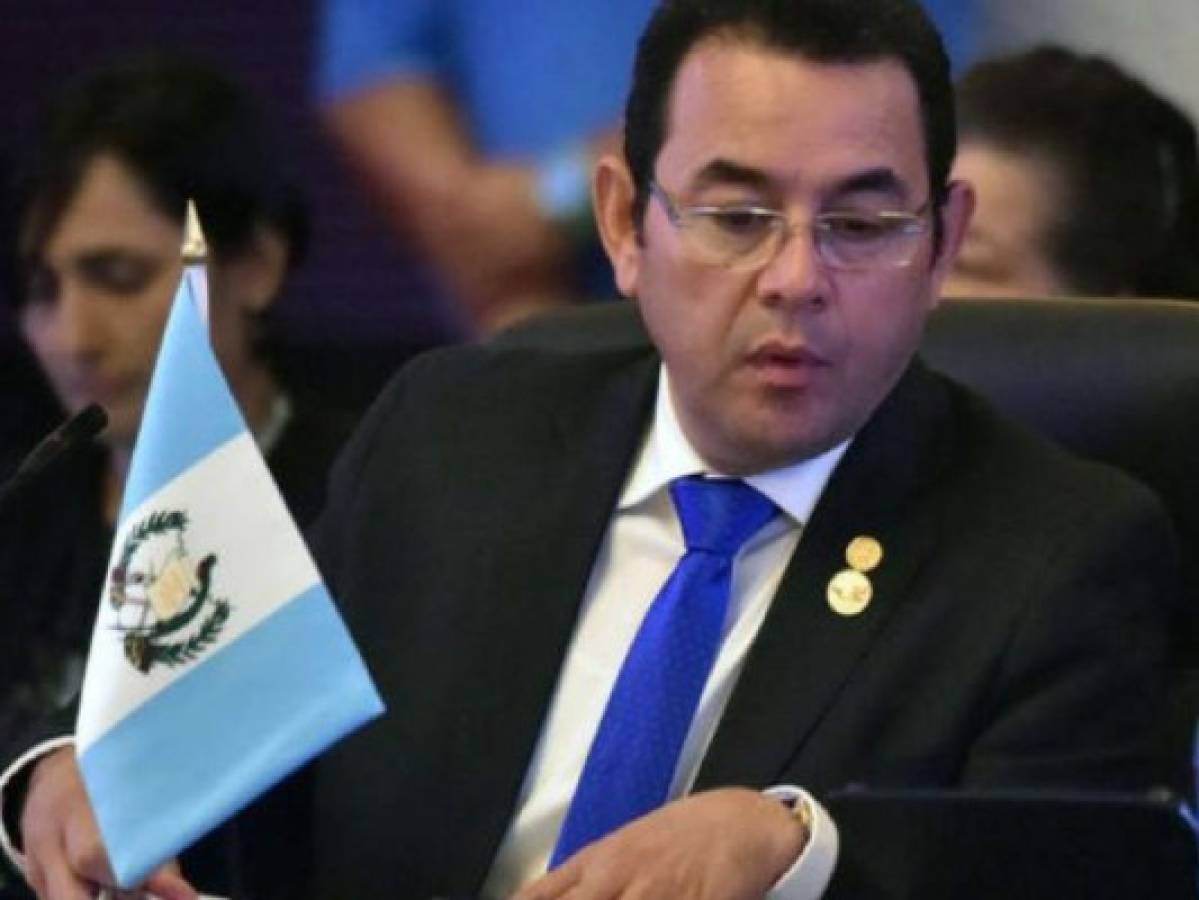 Presidente Jimmy Morales es acusado de abusar sexualmente de una mujer en Guatemala