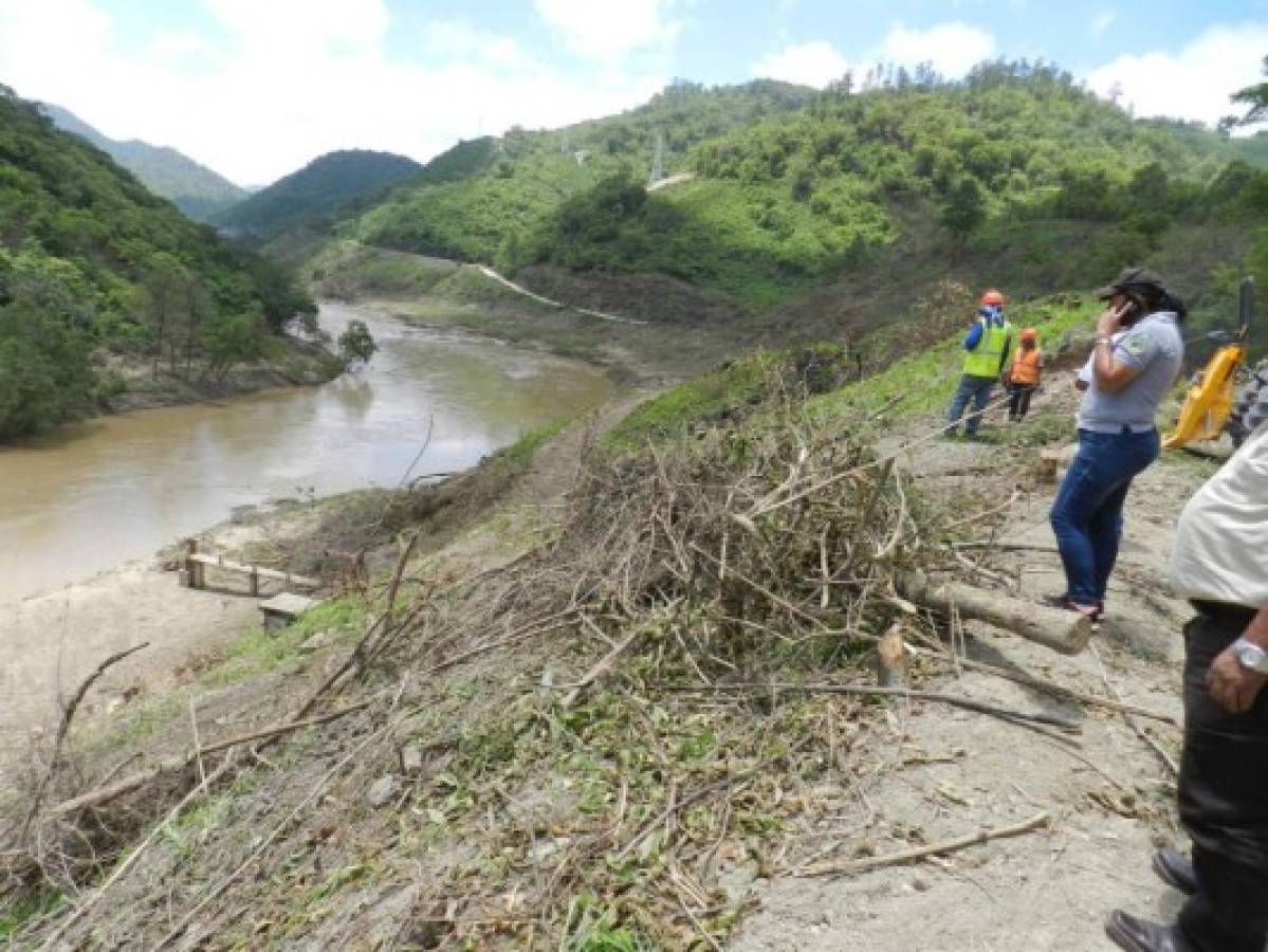 Preparan zona inundable de la presa Patuca III