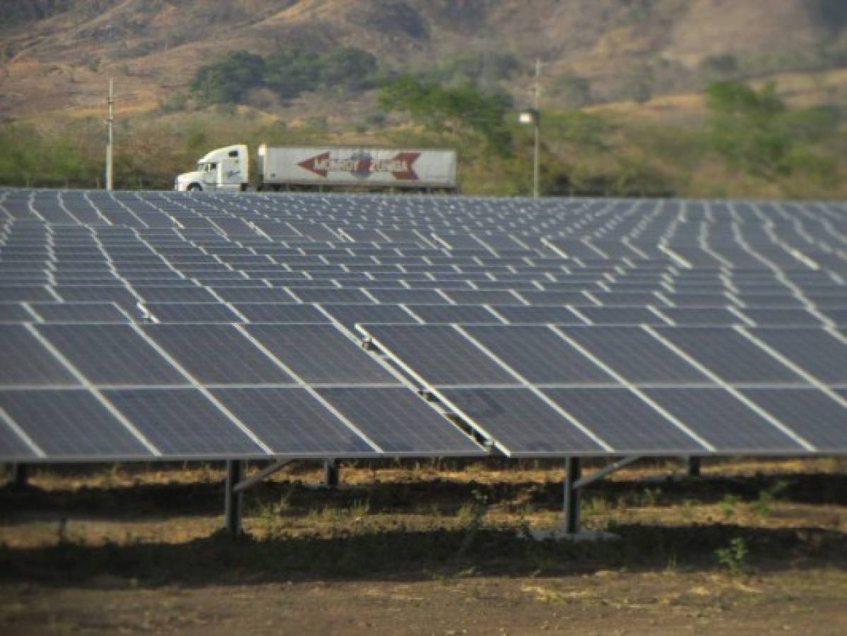 Deuda con plantas solares aumenta a L 2,372.2 millones en Honduras