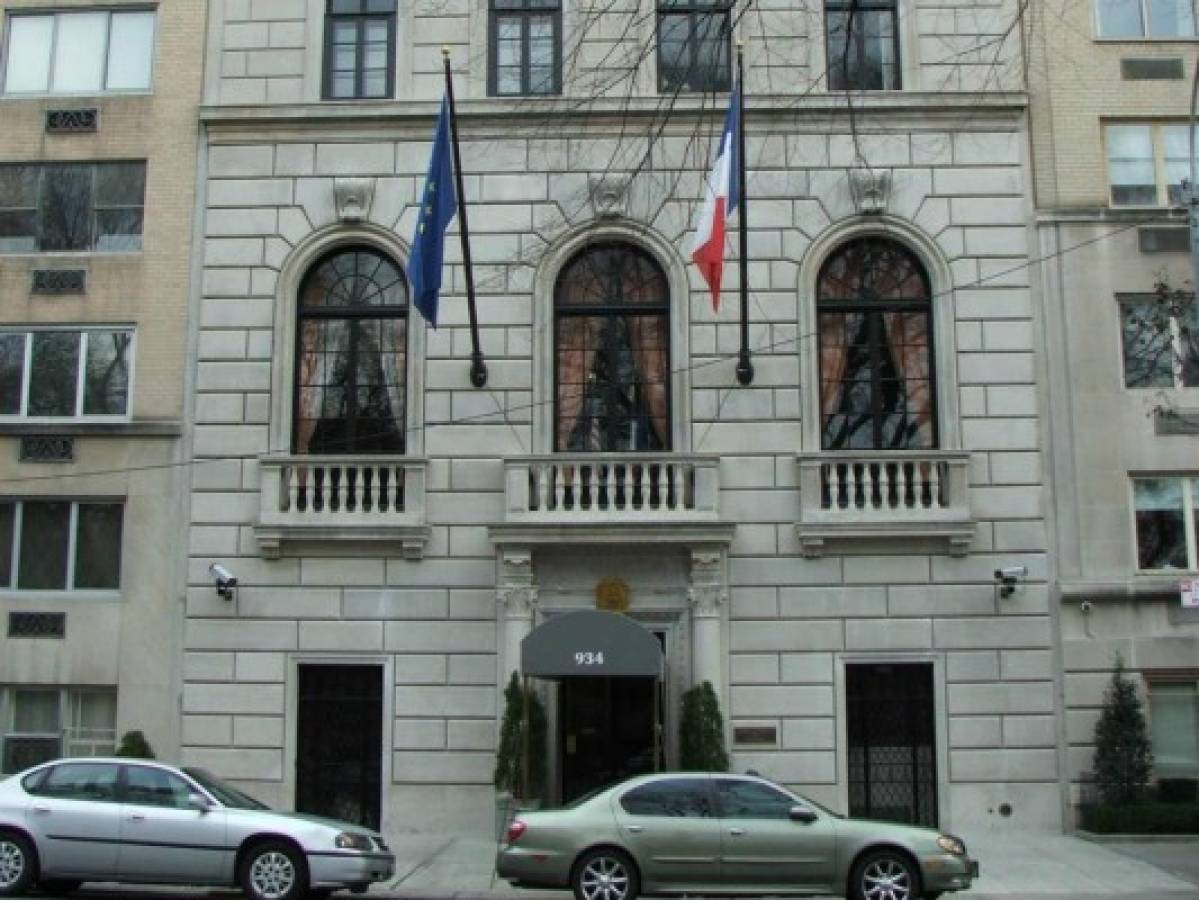 Evacuado consulado de Francia en Nueva York tras amenaza de bomba