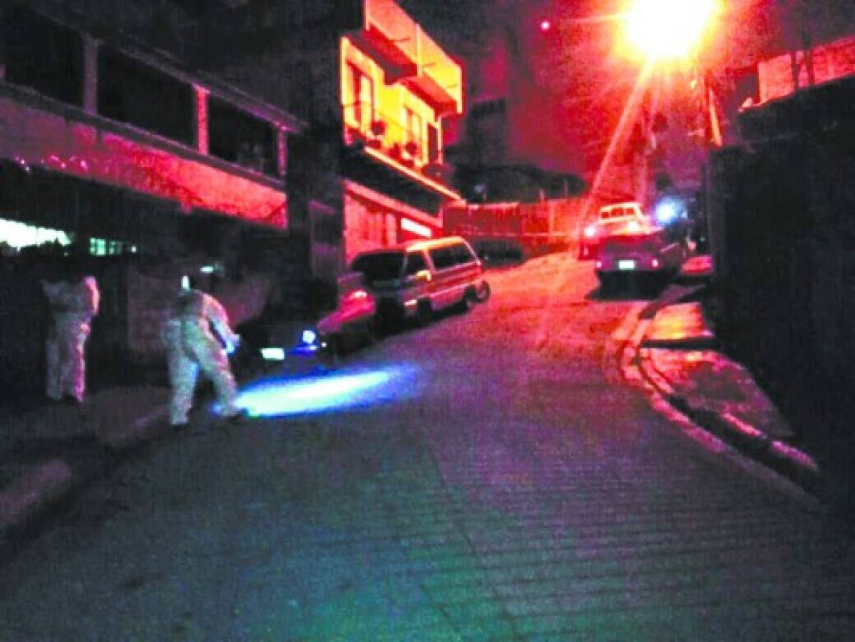 Acribillan a primos en la colonia Policarpo Paz García de Comayagüela