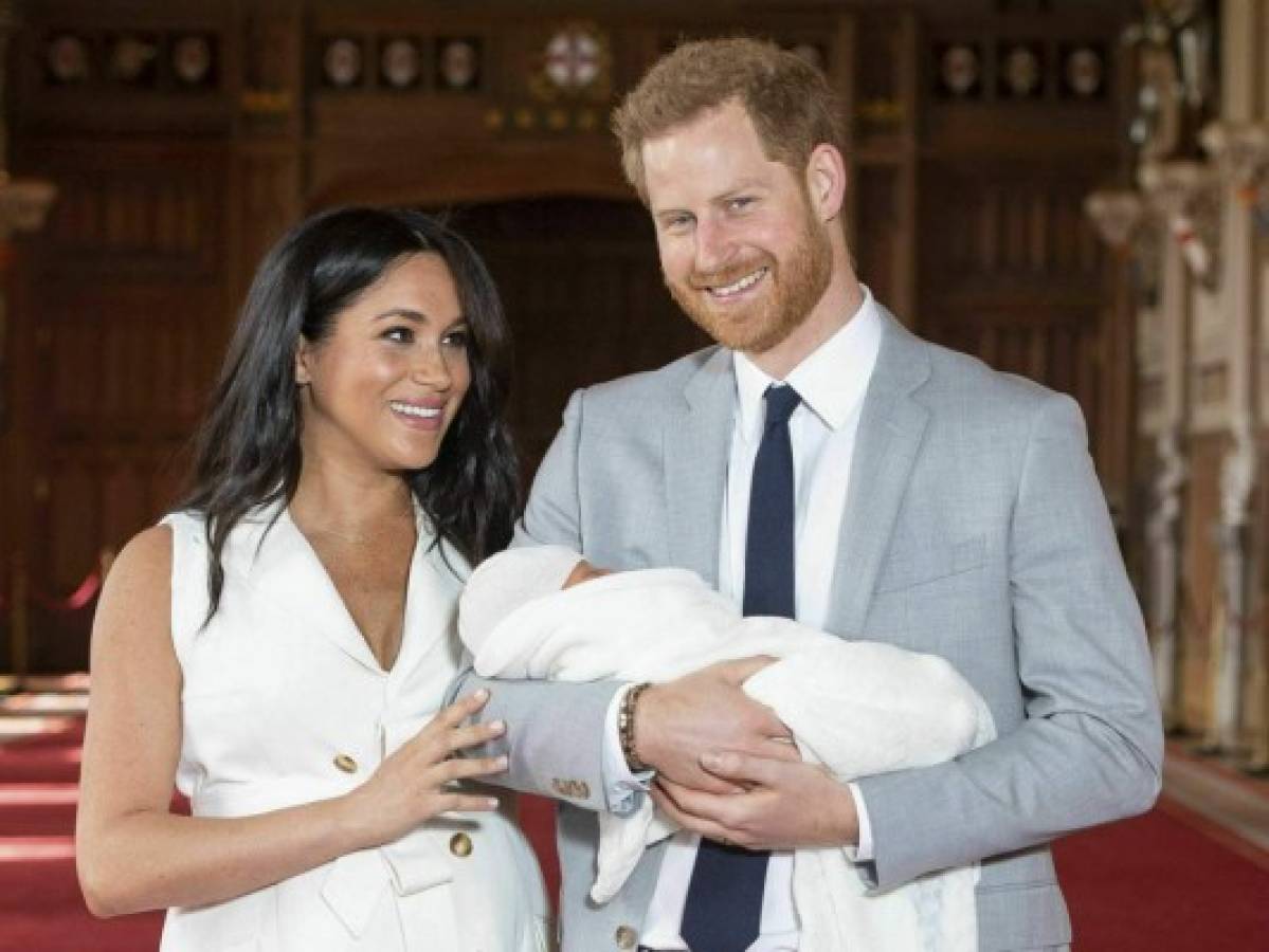 Príncipe Harry dice que él y Meghan tendrán 'máximo” 2 hijos