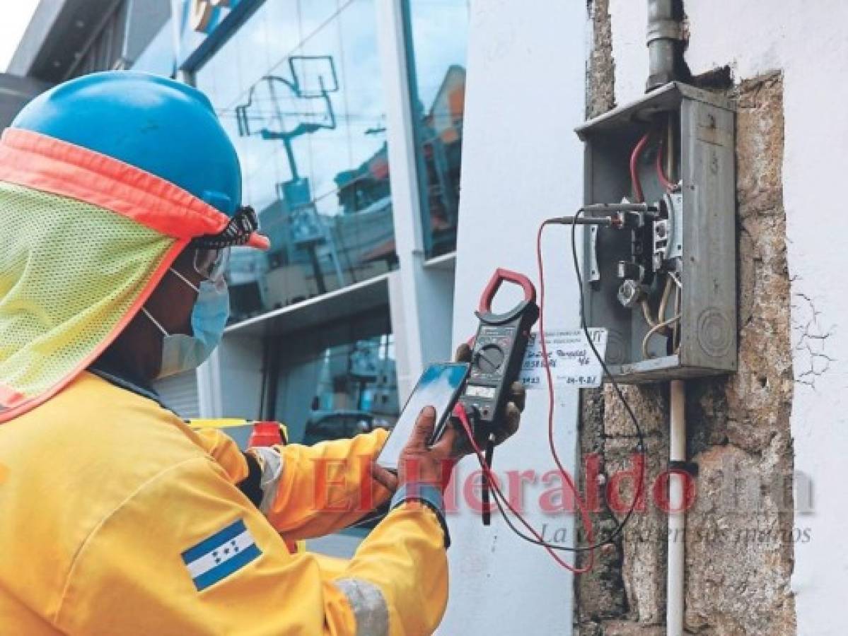 Unos L 500 millones le costaría al Estado subsidiar la energía al congelar tarifas