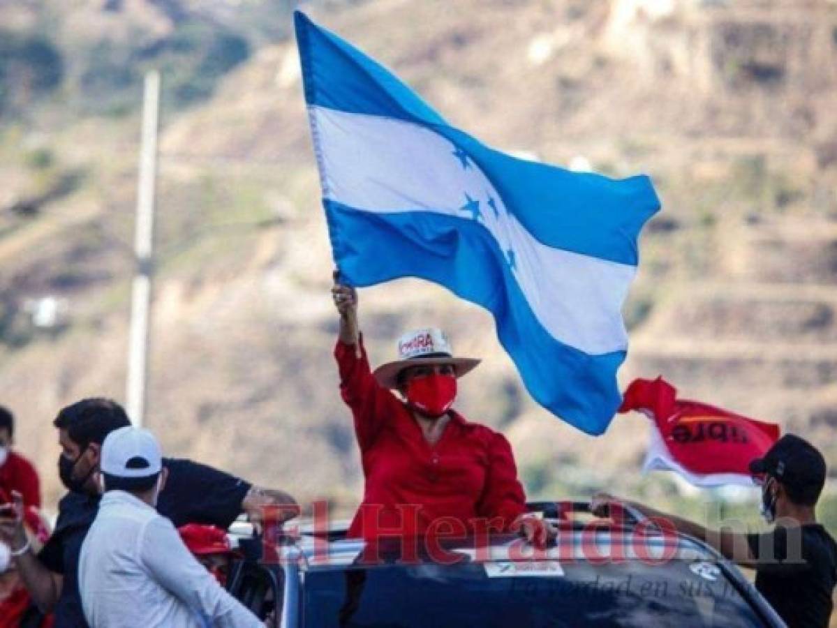 Dentro de la propuesta del gobierno de transición de Xiomara Castro de Zelaya está garantizar que los ciudadanos tengan acceso a banderas azul turquesa. Foto: El Heraldo
