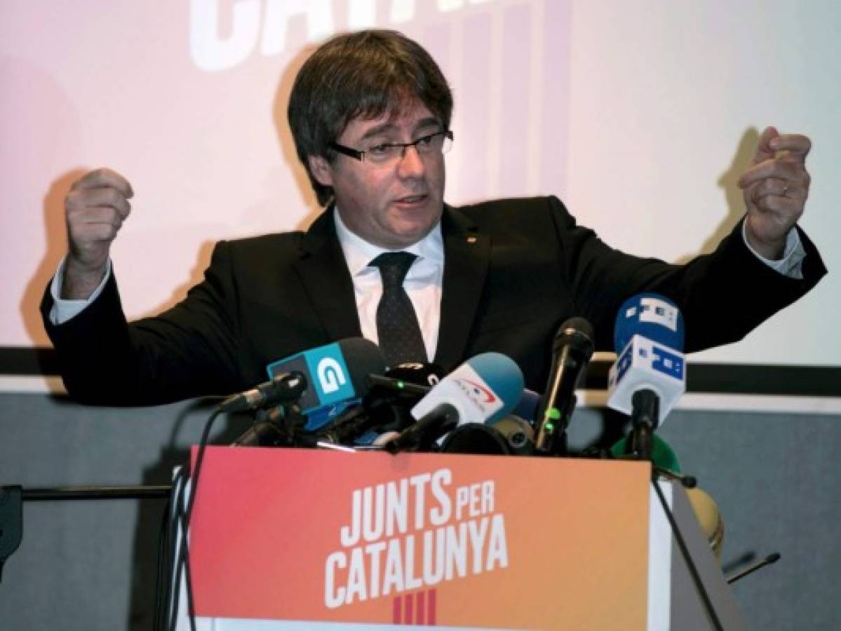 Carles Puigdemont llama a ratificar 'voluntad' independentista en elecciones catalanas