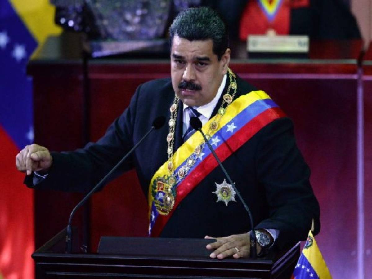 Maduro asegura que 'llueve o truene' elecciones presidenciales serán en abril