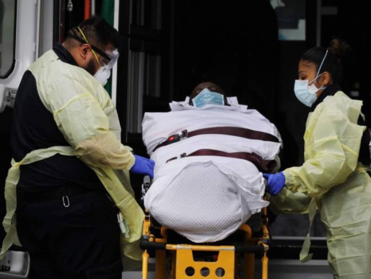 España logra recortar por cuarto día consecutivo las muertes por coronavirus