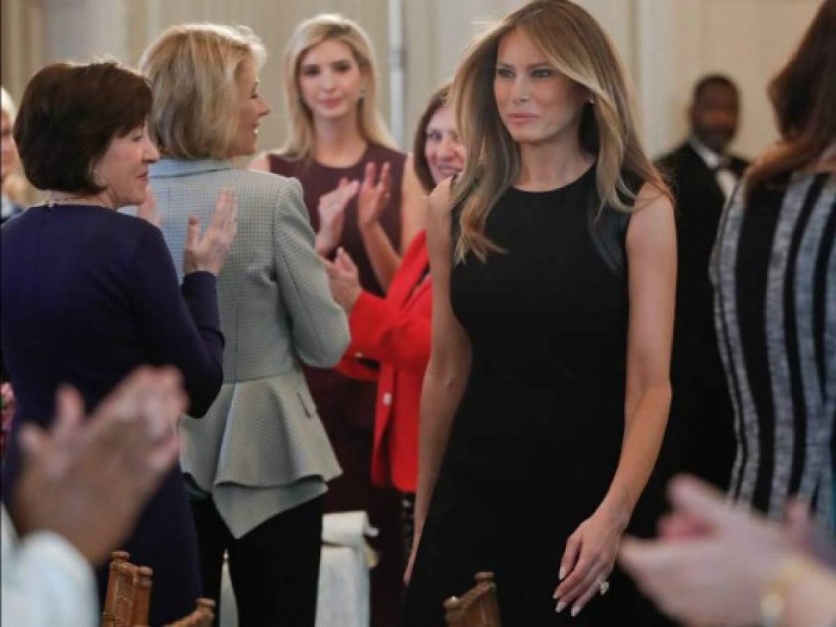 Melania Trump dirige su primer evento como primera dama