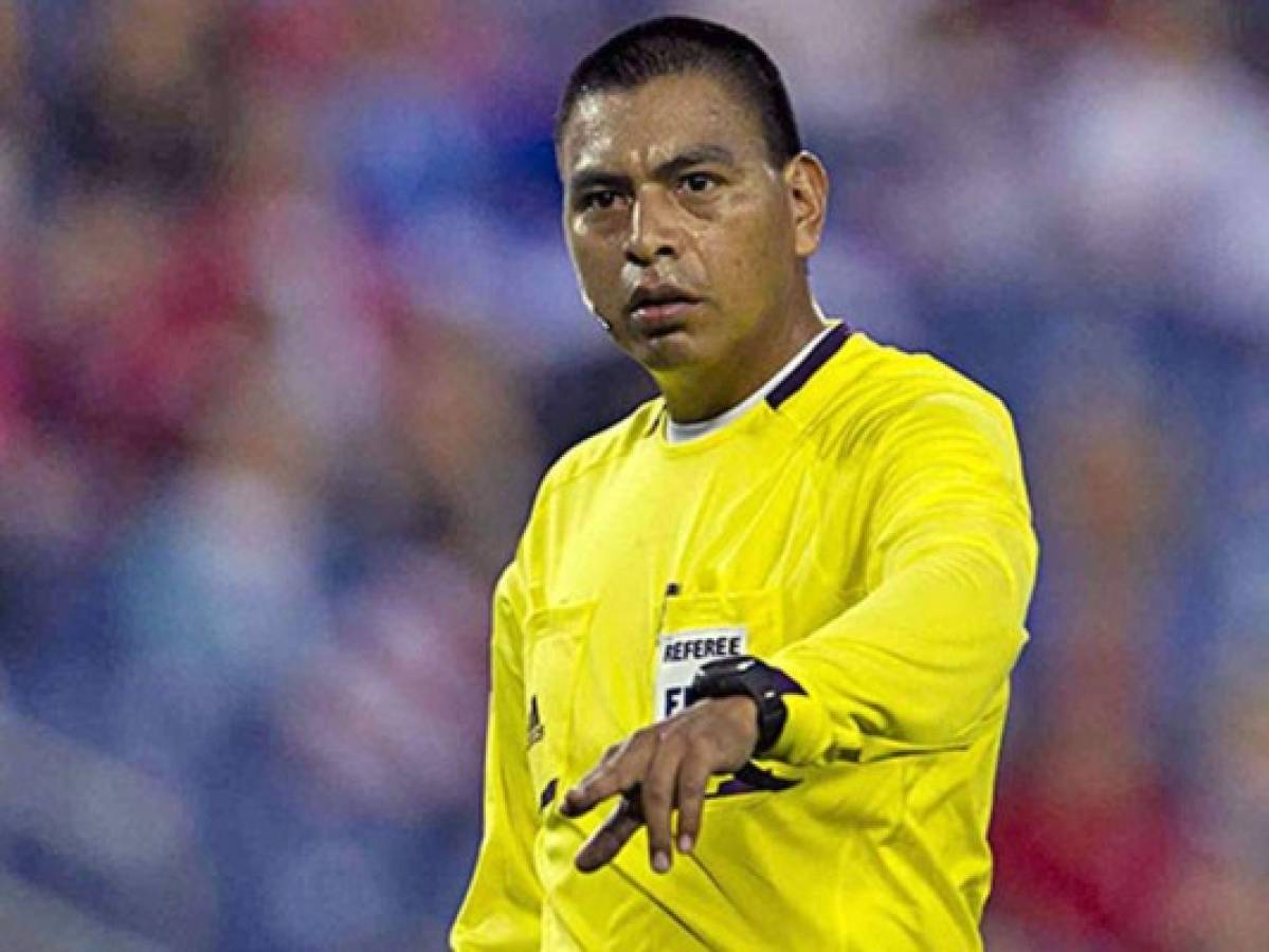 Walter López de Guatemala será el juez oficial para dirigir el juego eliminatorio ante Estados Unidos (Foto: Internet)