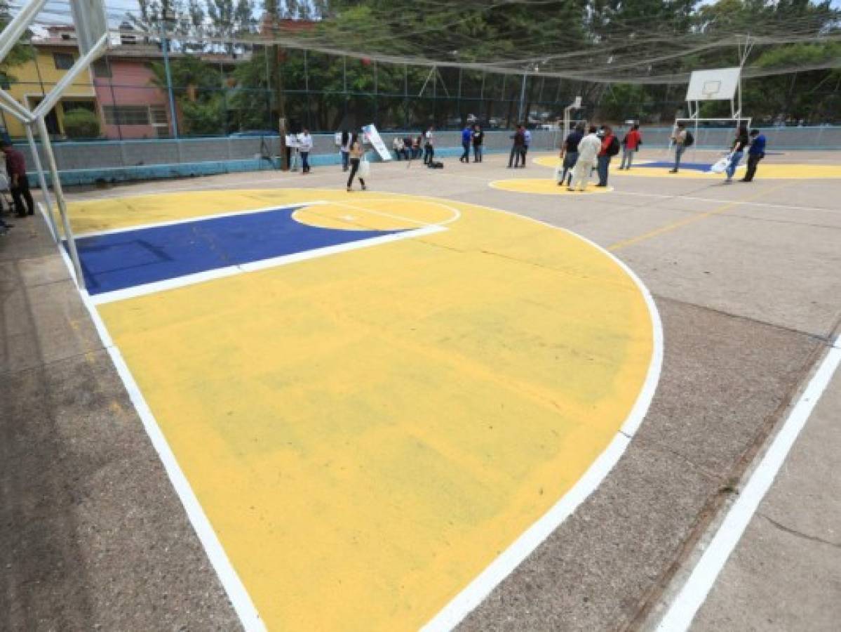 Honduras: Inicia campaña para dar color a canchas multiusos