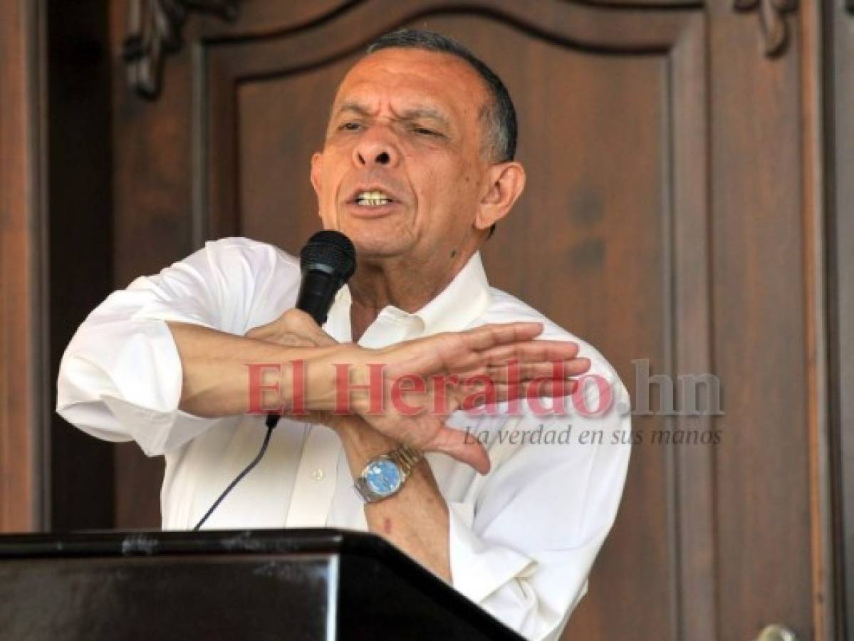 'Pepe” Lobo pide al Congreso Nacional investigar a políticos