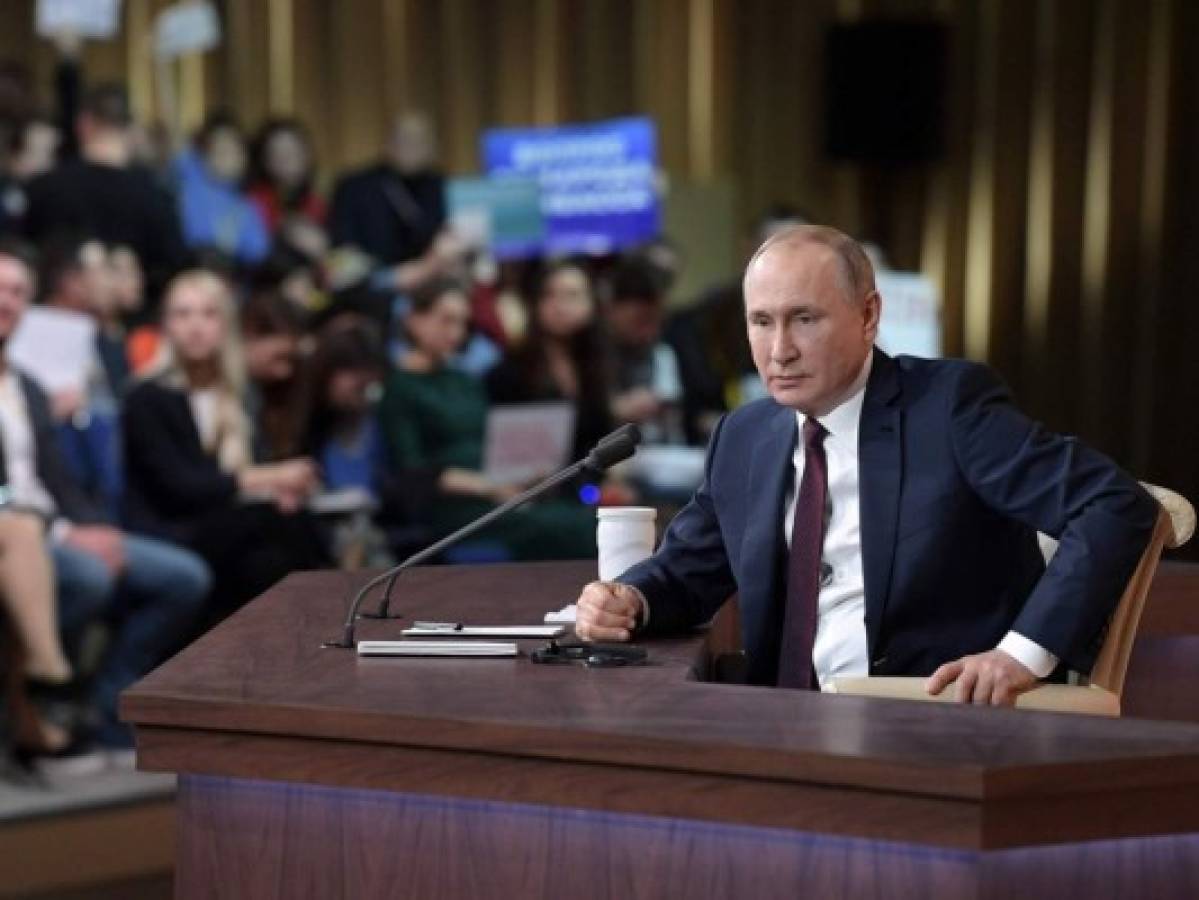 Putin dice que proceso de destitución de Trump se basa en acusaciones 'inventadas'