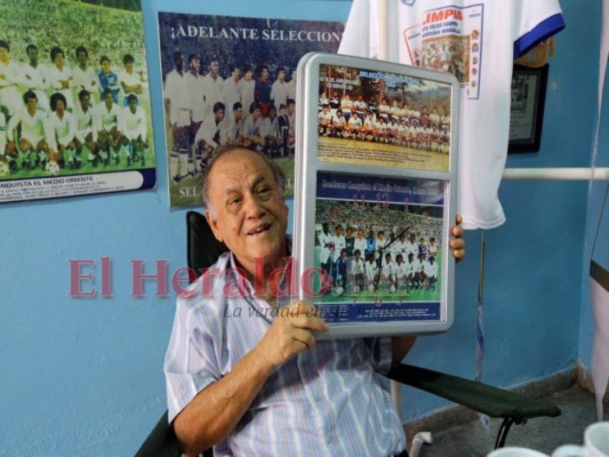 ¿De qué murió el técnico hondureño Chelato Uclés?