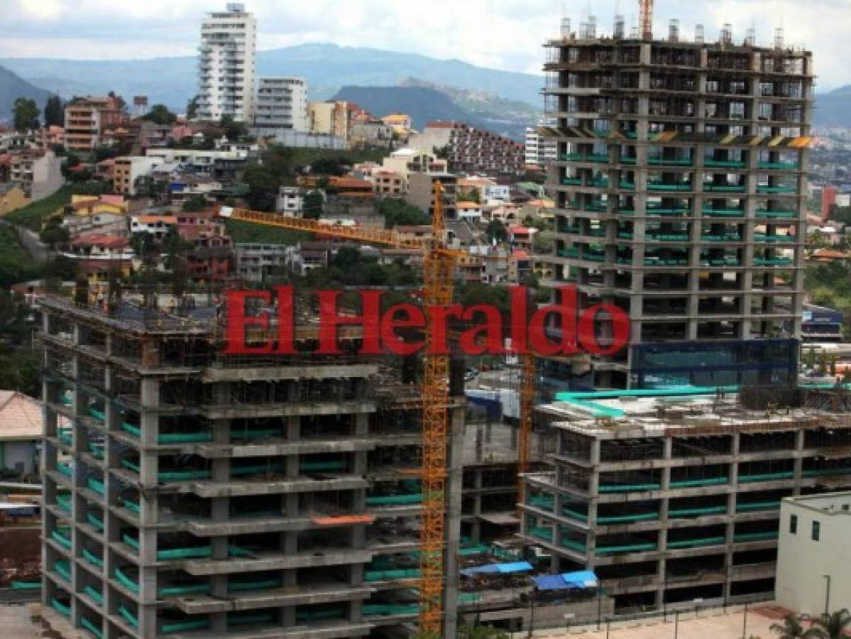 Centro Cívico Gubernamental ya está casi en un 50 por ciento de su edificación