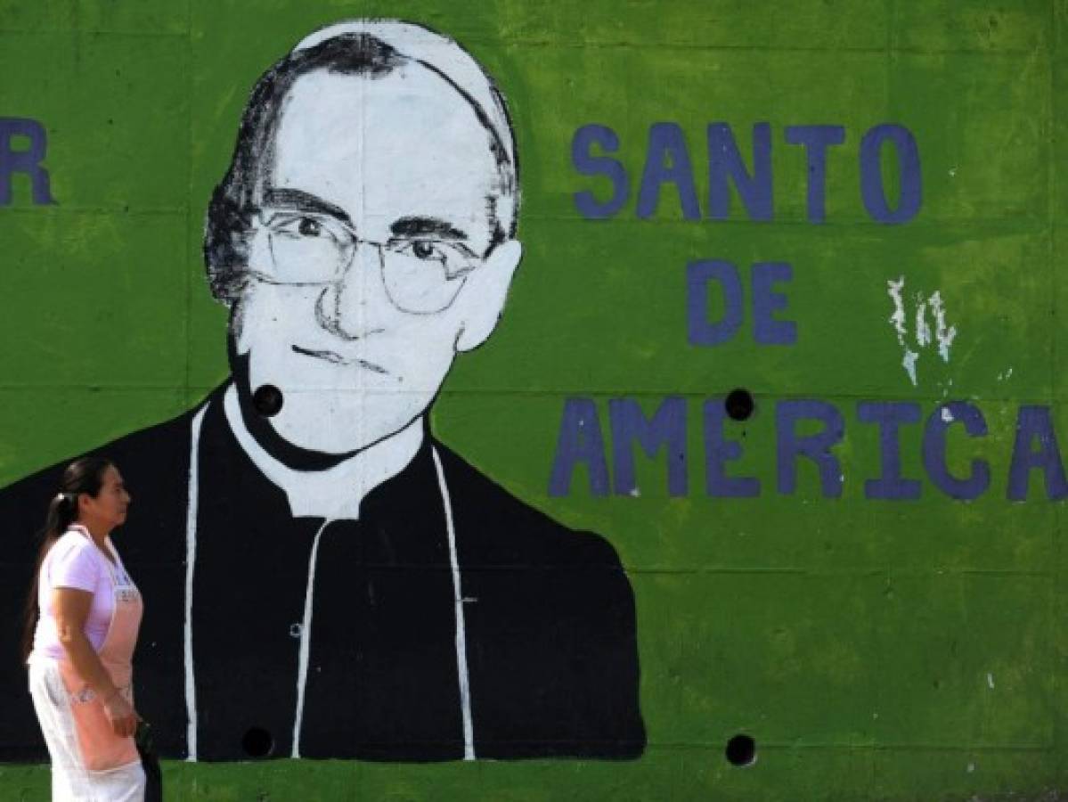 Monseñor Romero, el salvadoreño que será canonizado este domingo por el papa Francisco
