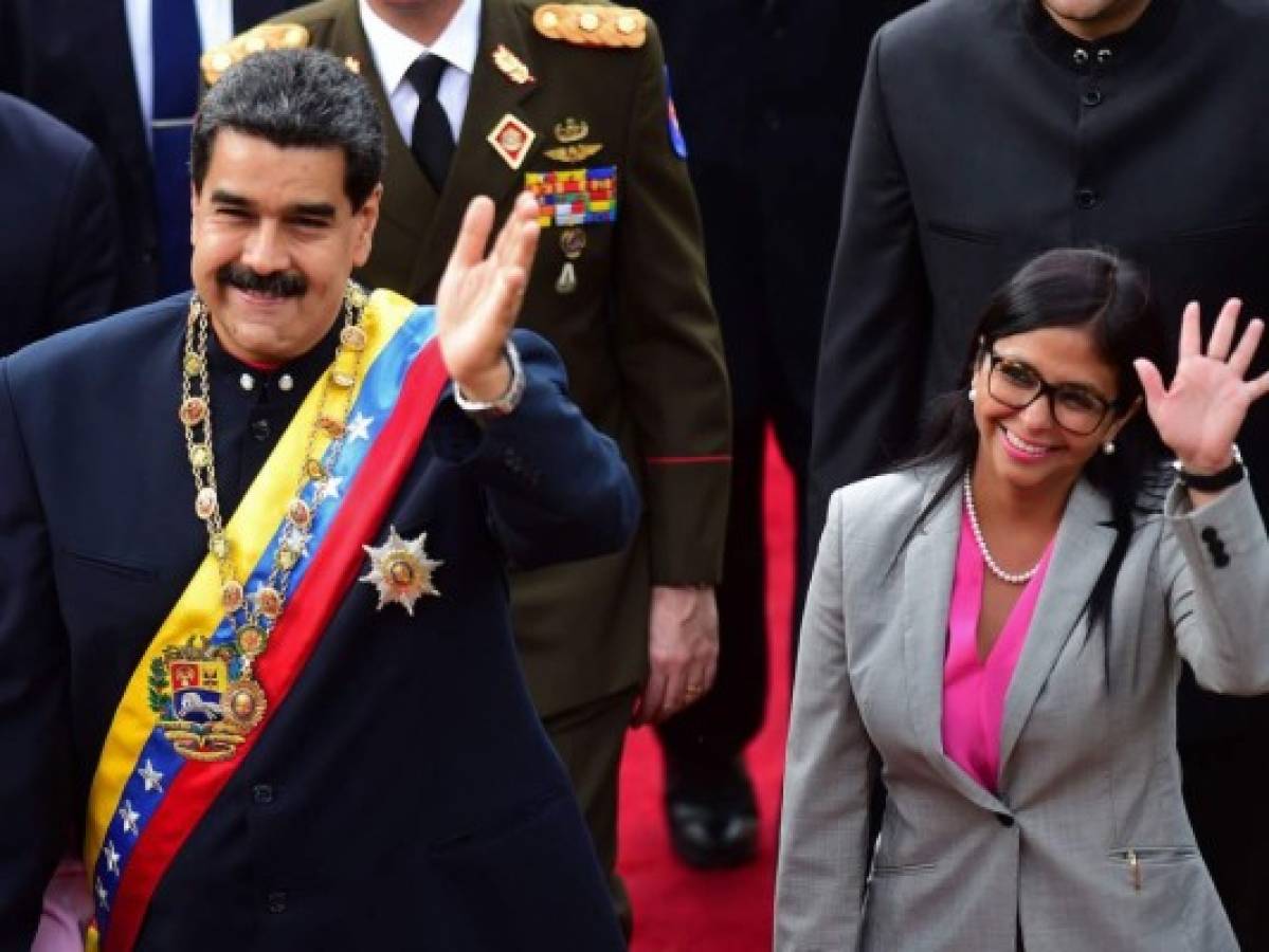 Maduro renueva gabinete y nombra vicepresidenta a su fiel aliada Delcy Rodríguez 