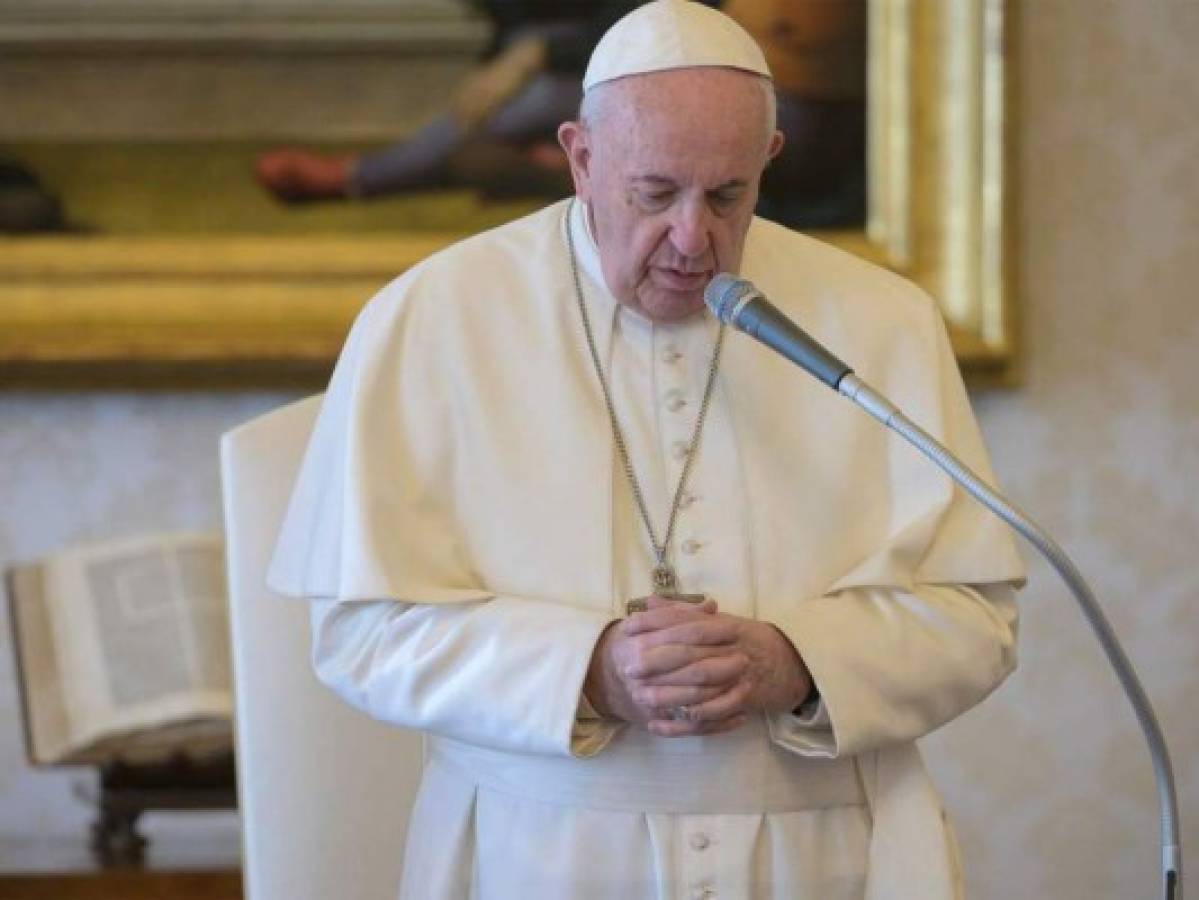 Papa Francisco pide superar miedos que desata el coronavirus
