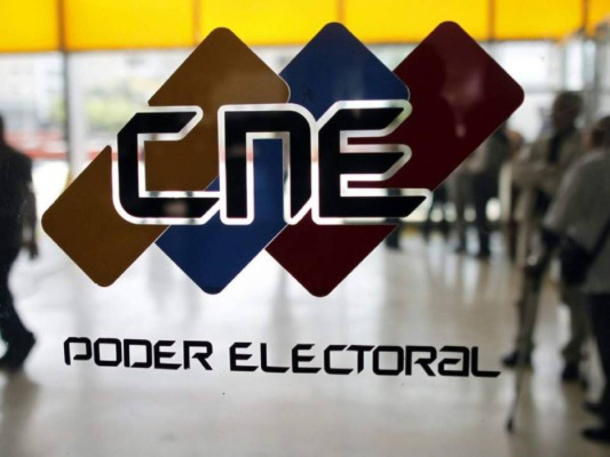 Amplían plazo para inscribir candidatos a presidenciales venezolanas  