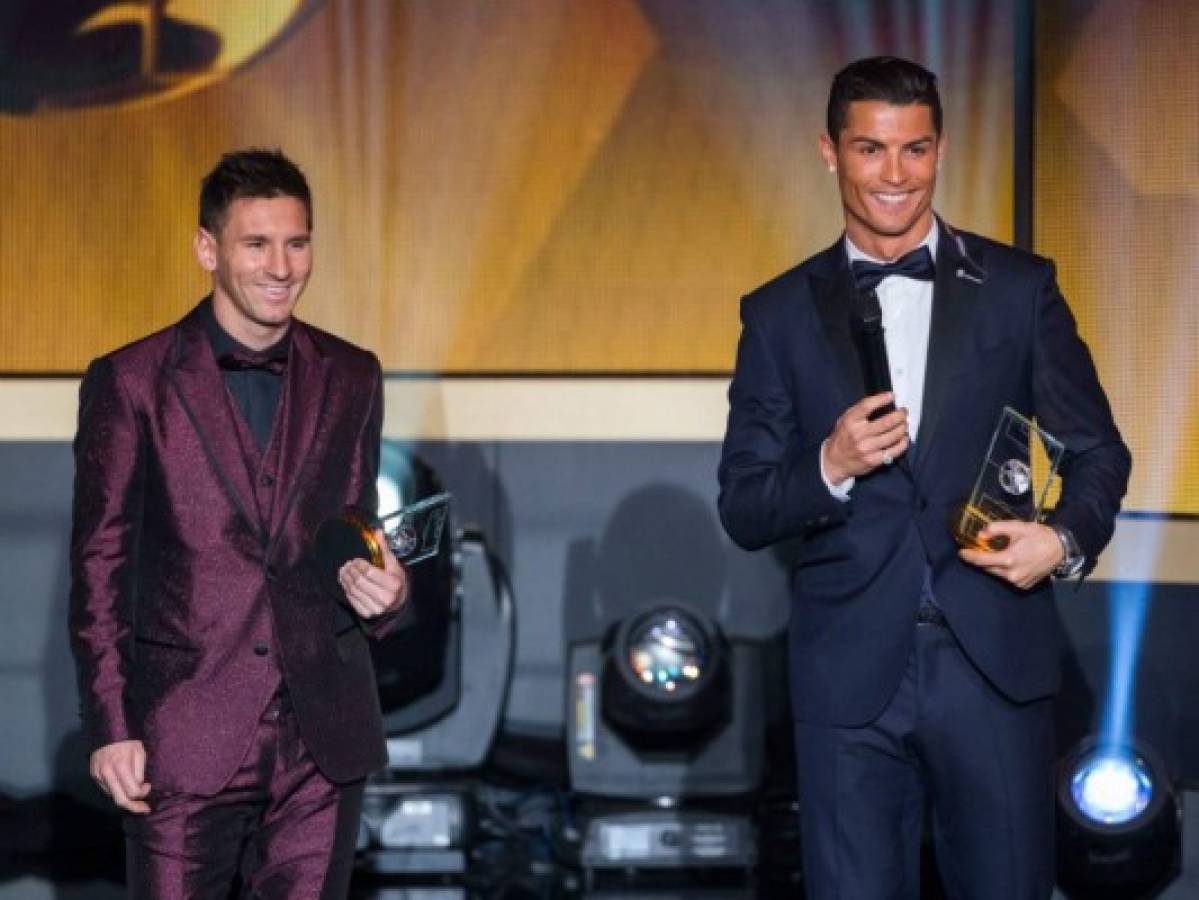Messi y Cristiano esperan rival para el Balón de Oro