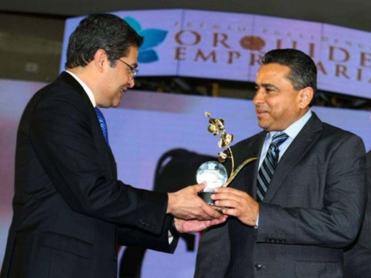 Empresa Ganadera de Catacamas salió de la ruina económica y ganó el Premio Presidencial Orquídea Empresarial 2018