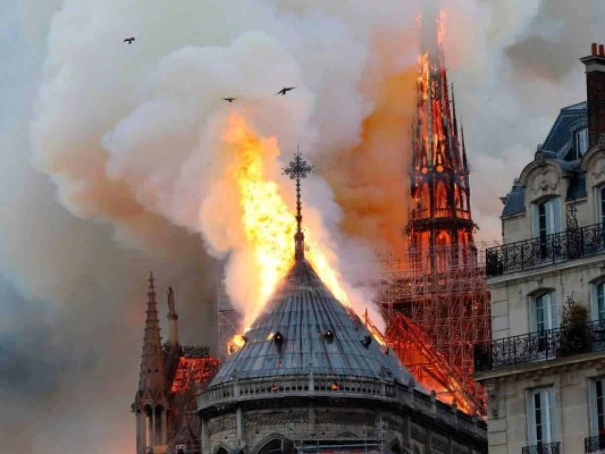 El parlamento francés aprueba el proyecto de ley para la restauración de Notre Dame