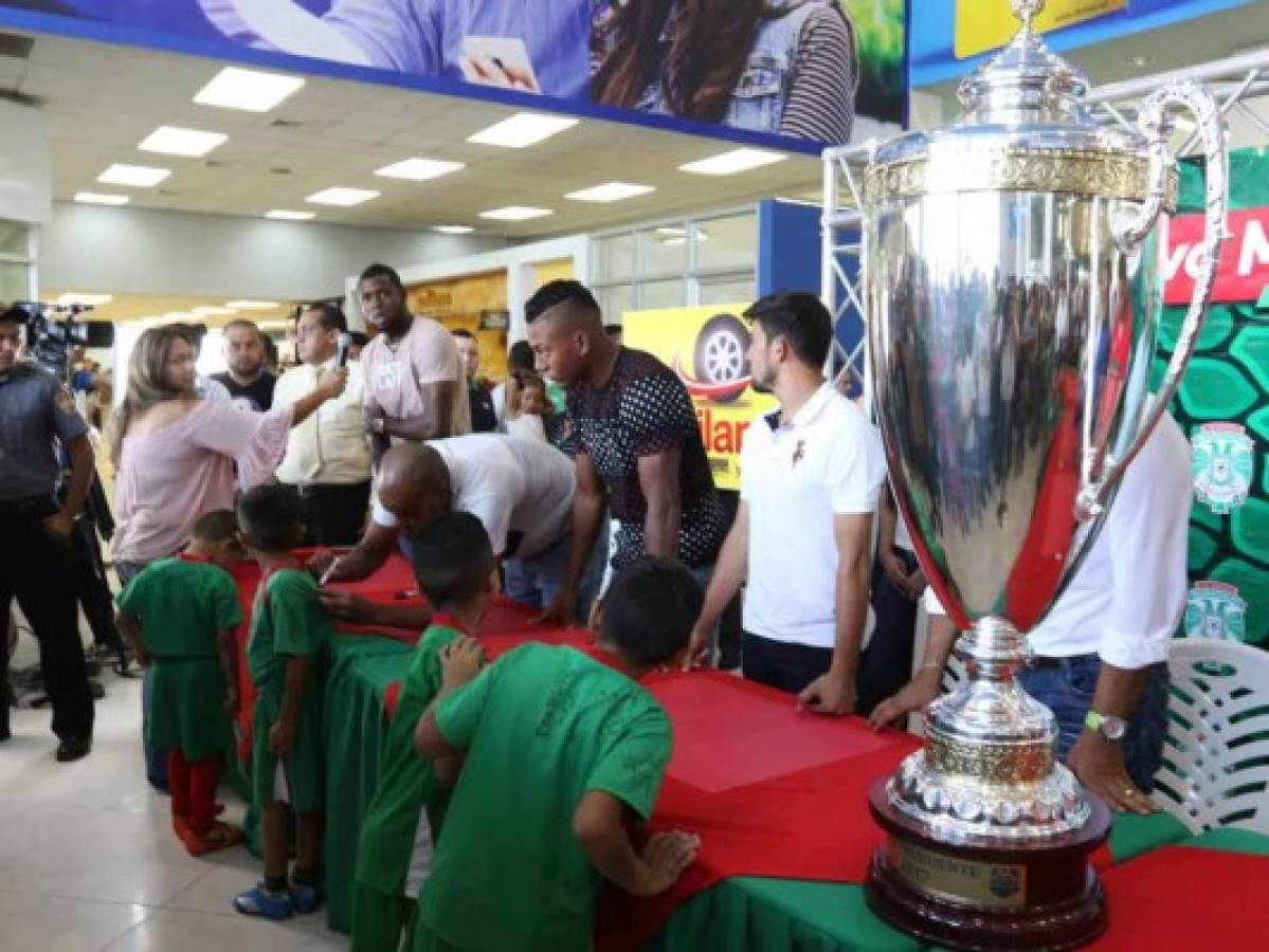 Marathón presenta la Copa Presidente a sus aficionados