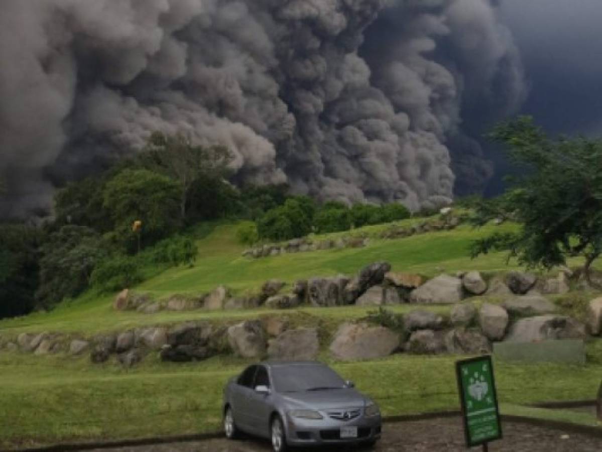 Honduras enviará ayuda humanitaria a Guatemala por erupción del Volcán de Fuego