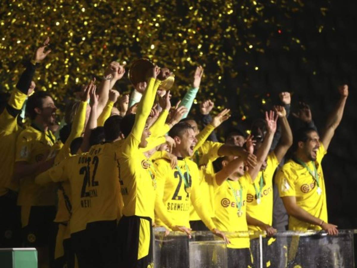 Dortmund aplasta a Leipzig y se corona en Copa de Alemania