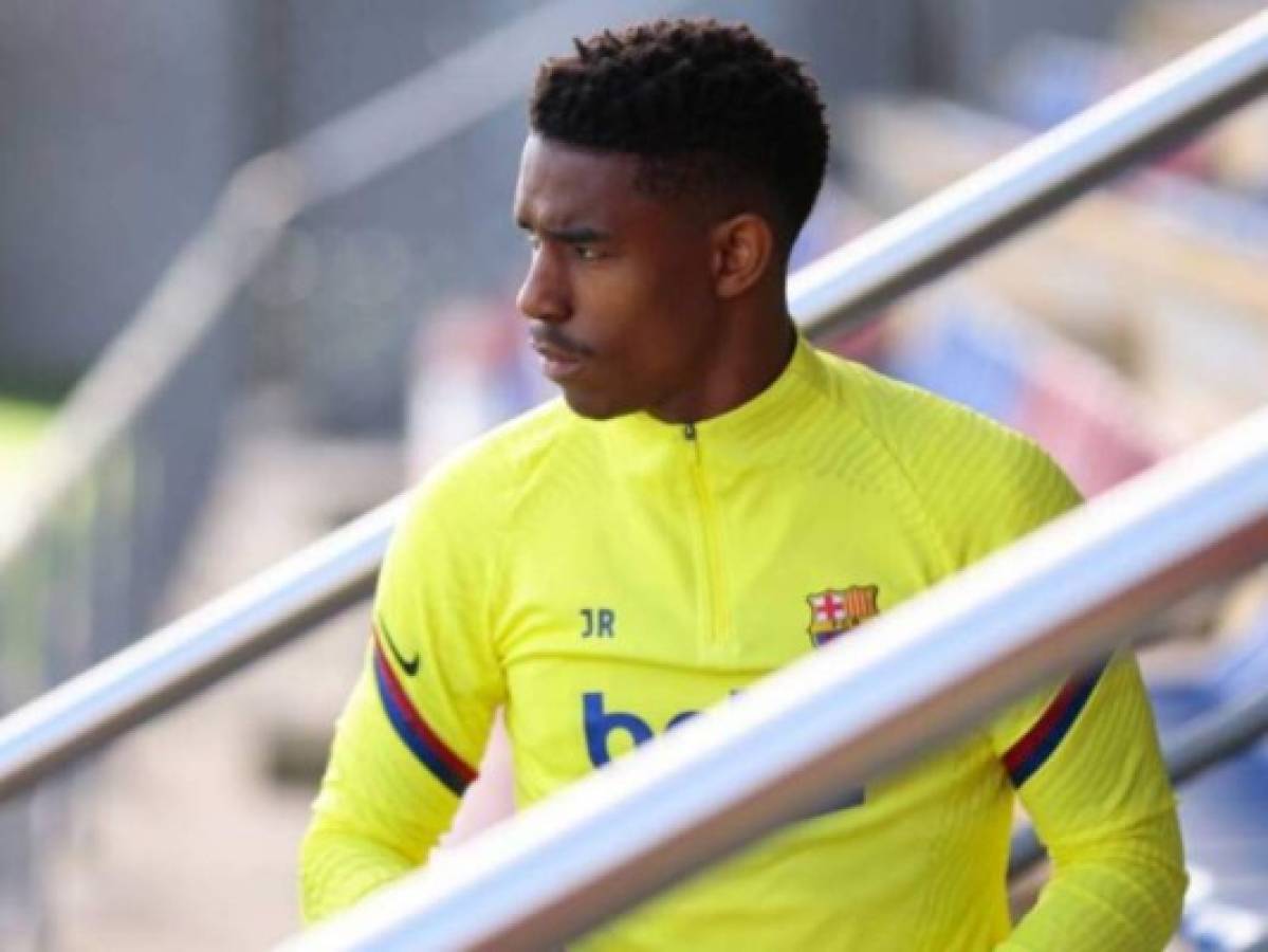 El lateral del Barça Junior Firpo será baja contra el Villarreal