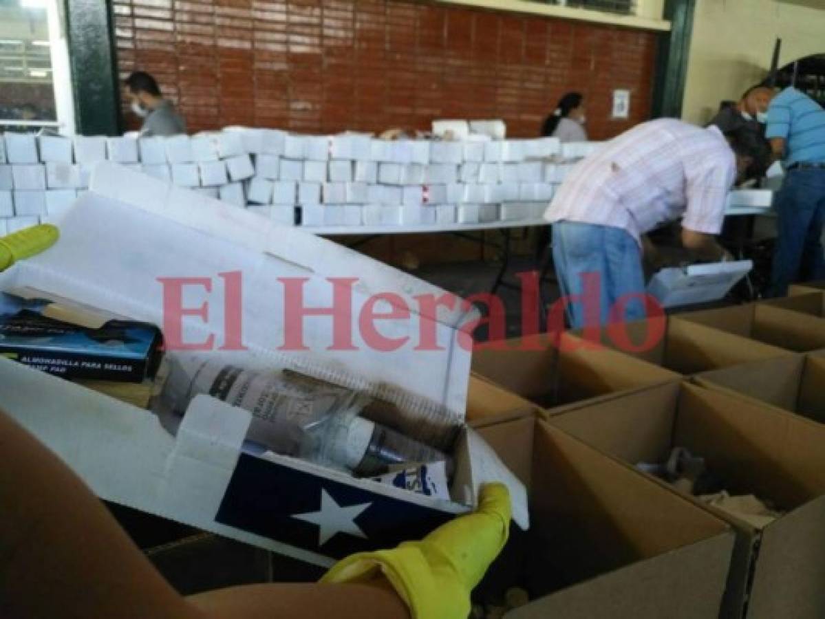 TSE Comienzan a preparar maletas electorales para el 26 de noviembre