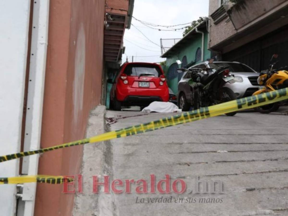 El hombre fue atacado en una calle sin salida. Foto David Romero| EL HERALDO