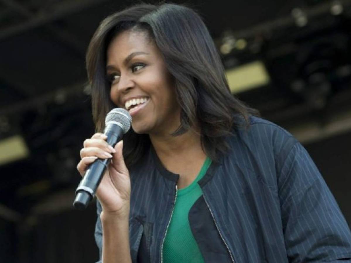 Michelle Obama sorprende con un look 'al natural”